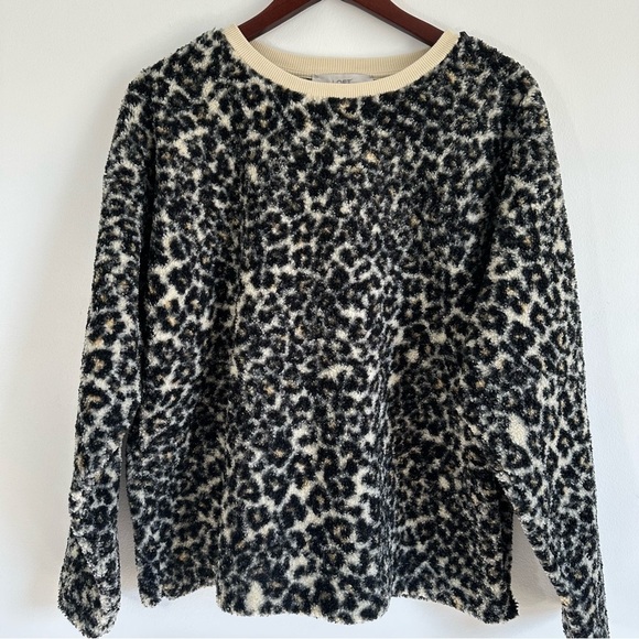 LOFT Leopard Print Fluffy Sherpa Crewneck Size Large - Picture 4 of 10